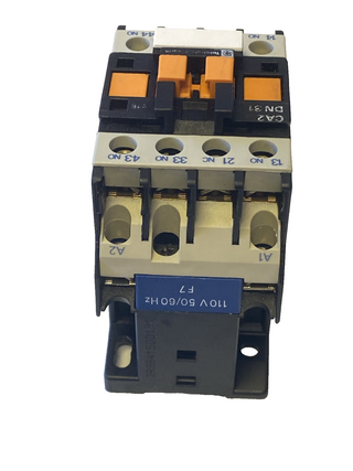 Telemecanique CA2DN31 Hilfsschütz / Steuerrelais – 110V AC2