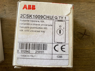 2x ABB Chiara 2CSK1009CHU Taster 2-polig mit Universalschlüssel – NEU & OVP1