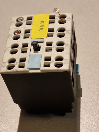 Siemens 3RH1921-2HA22 Hilfsschalterblock Federzug S0-S12 2NO+2NC 10A Gebraucht1