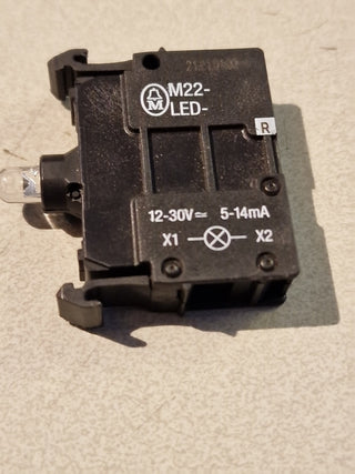 EATON M22-LED-R, LED-Leuchtelement Rot Frontbefestigung (VE 5Stk.), used3