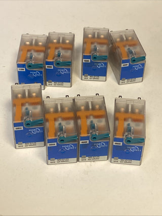 8x Miniatur-Steckrelais M2-D125 2Wechsler. 12A 125VDC1