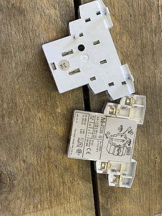 2X Moeller AWG 18-14 NHI11-PKZ02