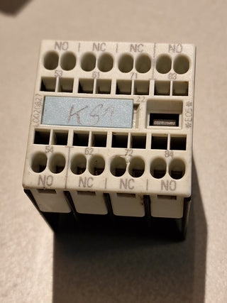 5x Siemens 3RH1911-2FA22 Hilfsschalterblock Federzug 2NO+2NC 4-polig Gebraucht0