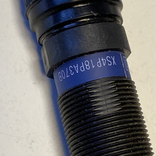 Telemecanique XS4P18PA370B Induktiver Näherungssensor – M18 PNP NO4