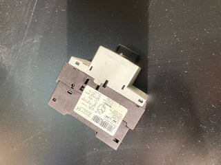 Siemens 3RV1021-4AA10 Leistungsschalter Motorschutzschalter geb1