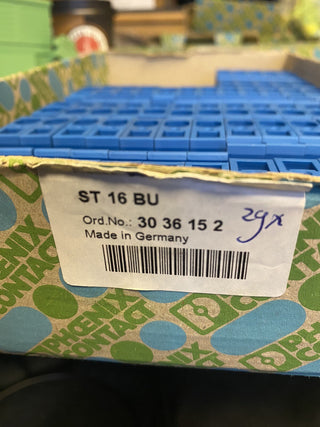 29x Phoenix Contact ST 16 BU Durchgangsreihenklemme 3036152 Zugfeder Blau Neu1