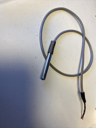BOSCH Ersatzteil TTNR: 8738204637 Temperaturfühler T1/T4 4000mm7