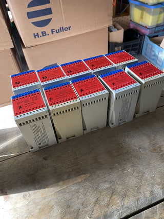 Pepperl+Fuchs WE77/Ex1-2U Schaltverstärker 06348S 24V AC geb5