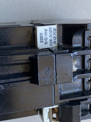 Telemecanique CA2-DN1229 Hilfsschütz / Steuerrelais – 220V – 2S/2Ö – Geprüft1