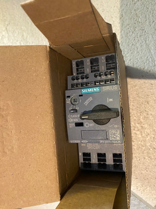 Siemens SIRIUS Motorschutzschalter 3RV2011-1GA25 | 4,5-6,3A | S00 Federzug | NEU2