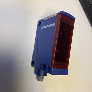 Telemecanique Sensors XUX0AKSAM12 Lichtschranke – NEU ohne OVP6