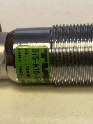 TURCK BI5-M18-AP6X-H1141 Induktiver Näherungsschalter M18 PNP Schließer NEU1