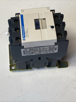 Telemecanique LC1D4011 Leistungsschütz / Contactor - 110V AC - 40A - TeSys D2