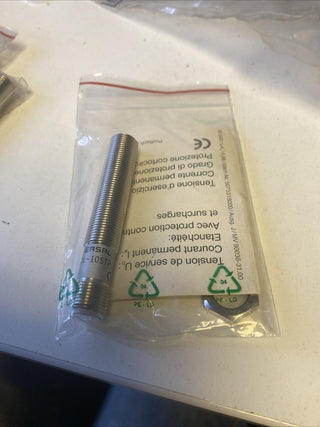 Schmersal IFL 2-12M-10STP Induktiver Sensor M12 PNP Schließer NEU1