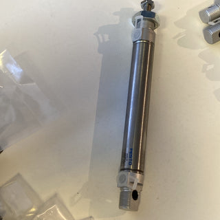 Festo DSNU-25-125-PPS-A Normzylinder (559287) – Neu/Sonstige – ISO 64323