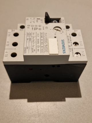 Siemens Motorschutzschalter / Leistungsschutzschalter / 2,4A-4A / 3VU1300-1MJ001