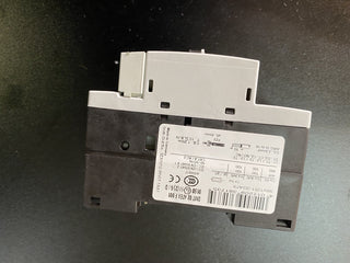 SIEMENS 3RV1011-OGA15 Motorschutzschalter1