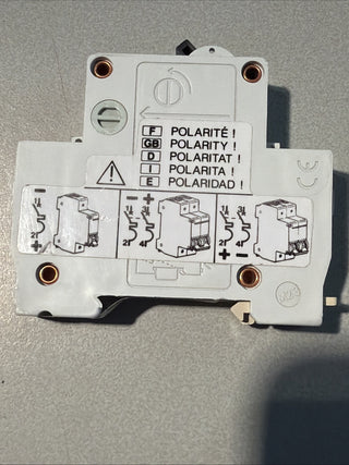 1x Merlin Gerin C32H-DC-C10A Multi 9 DC-Leitungsschutzschalter 10A 2-polig NEU1
