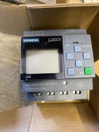 6ED1052-1MD00-0BA8 Siemens LOGO! 12/24RCE, Logikmodul, Display PS / I / O: 12 / 1