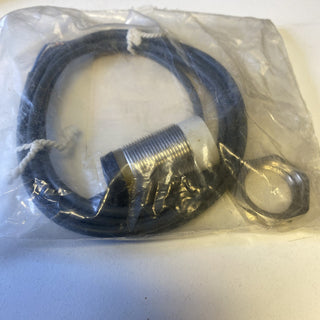 Carlo Gavazzi Induktiver Näherungsschalter EI3015TBOSS - NEU & OVP4