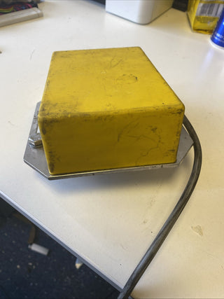 Proxitron IKQ 100.05 MG – Induktiver Näherungsschalter | 100mm Schaltabstand | G3