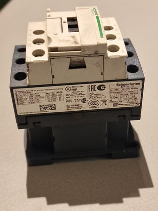 Schneider Electric LC1D09E7 Schütz - 48V AC - 9A - TeSys - Gebraucht2