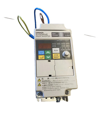 Omron Sysdrive Wechselrichter Typ 3G3JV-AB002, Eingang: 200-240V, 50/60Hz, 3.5A,1