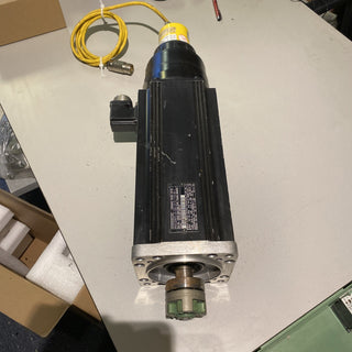 INDRAMAT Indramat Servomotoren MAC090C-0-GD-3-C/110-B-14
