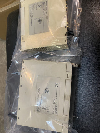 Omron SYSMAC C200H-OD21A – Transistor-Ausgangsmodul (16 Pkt, 24VDC)2
