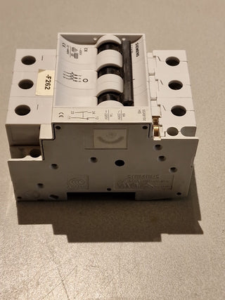 Siemens 5SX23 C6 Leitungsschutzschalter | 3-polig | 20A | Charakteristik C1