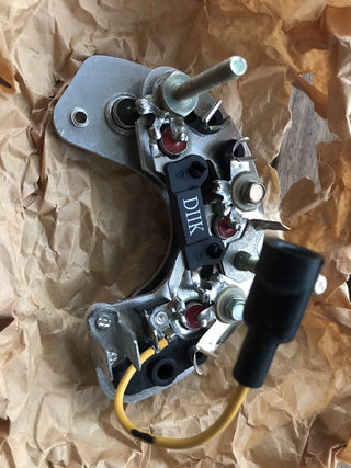 Perkins 28710355 Gleichrichter für 2871A163 Alternator - EParts Plus0