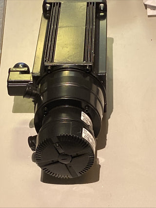 Rexroth Indramat MAC090B-0-PD-4-C Servomotor + SICK AG100 Geber – NEU8