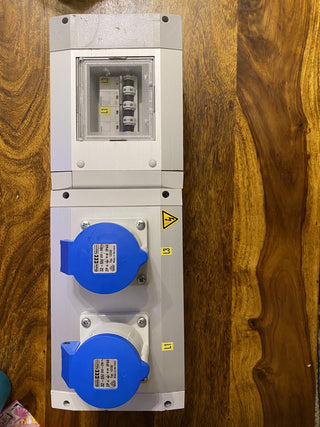 Siemens BD01 Abgangskasten mit 32A CEE Steckdose | Gebraucht10