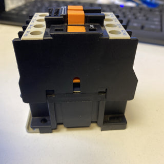 Telemecanique Hilfsschütz CA2DN31 B7 Auxiliary contactor relay 24V 50Hz Schütz4