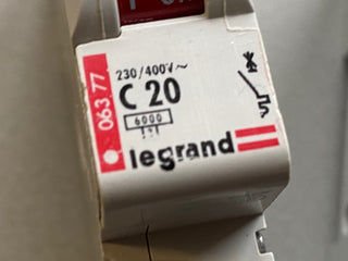 2x Legrand 006377 Leitungsschutzschalter DX C20 6000A – Set (Gebraucht)1