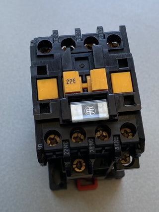 Telemecanique CA2-DN1229 Hilfsschütz / Steuerrelais – 220V – 2S/2Ö – Geprüft3