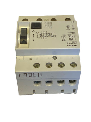 Siemens 5SM1646-6 VFI-Schutzschalter 230V bis 400V 4polig IP40 100A2