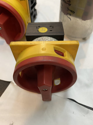 Posten Verschiedene Schalter Moeller /Schneider Not Schalter 6