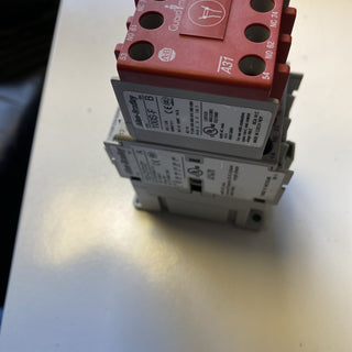 Allen Bradley 700S-CF620KDC Sicherheits-Hilfsschütz10