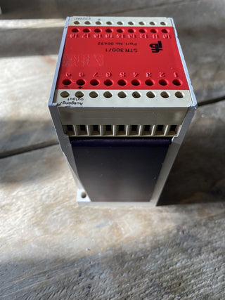 Pepperl+Fuchs STR 300/1 Netzgerät | Stromversorgung 24V DC 300mA | DIN-Schiene3