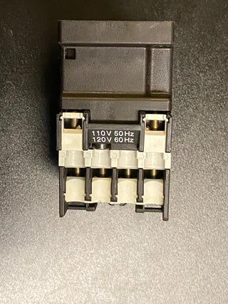 Klöckner Moeller DIL R31 Hilfsschütz / Steuerrelais (110V)3