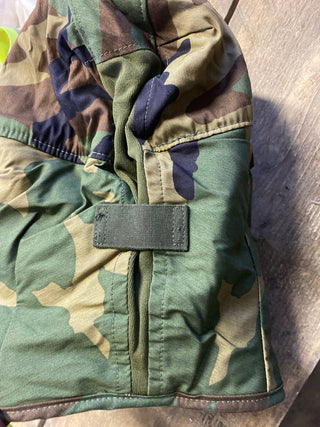 US Military Original Woodland Camo Helm Liner Kälteschutz Gr. 7 NSN 8415-01-099-6