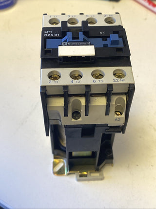 Telemecanique LP1 D2501 BD - Leistungsschütz 25A (24V DC)4