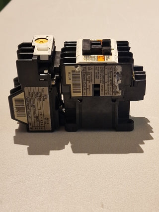 Fuji Electric SC-03 (11) Magnetschütz + TR-0N/3 Überlastrelais (0,8-1,2A) | Gebr4