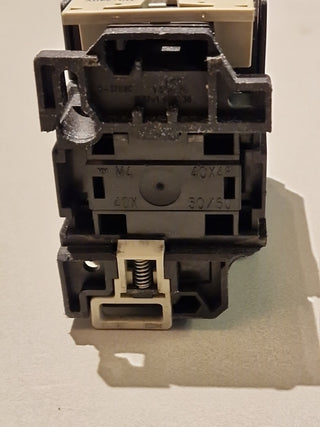 Telemecanique  TeSys Schütz LC1D3201 – 230V 32A (Gebraucht)5
