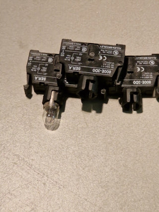 3x Allen Bradley 800E-3D0 Pilotlichtmodul 800E-3DO3