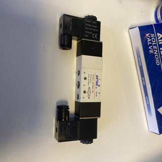Airtac 4V230C-08: Magnet-Luftventil - 4V230C08B Airtac4