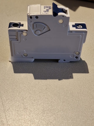 ABL Sursum Z32UM Leitungsschutzschalter 32A 277VAC neu1