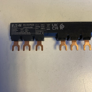 EATON 44948 B3.1/5-PKZ0 3-Phasen Sammelschiene 5-fach PKZ0 Neu1