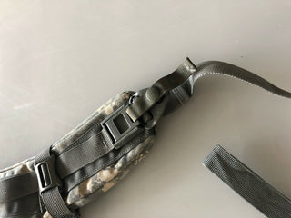 US ARMY MOLLE II Enhanced Shoulder Straps (Frame) ACU Tragegeschirr Rucksack